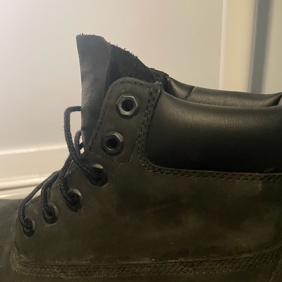 TIMEBERLAND Premium 6” Boots - Picture 2 of 7